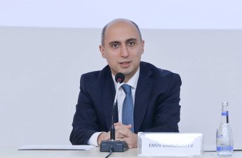 Nazir yeni təyin olunmuş məktəb direktorları ilə görüşdü - FOTOLAR