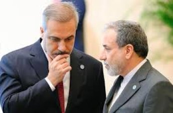 Фидан позвонил Арагчи из-за перехваченной ракеты