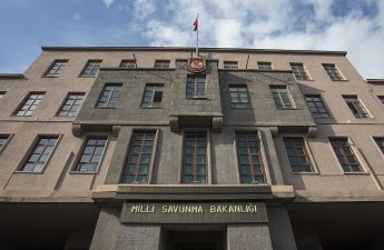 Иран выпустил баллистическую ракету в сторону Турции