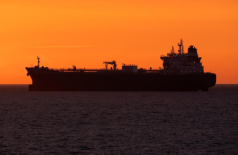 İran iki ölkənin gəmilərinin Hörmüz boğazından keçməsinə icazə verib