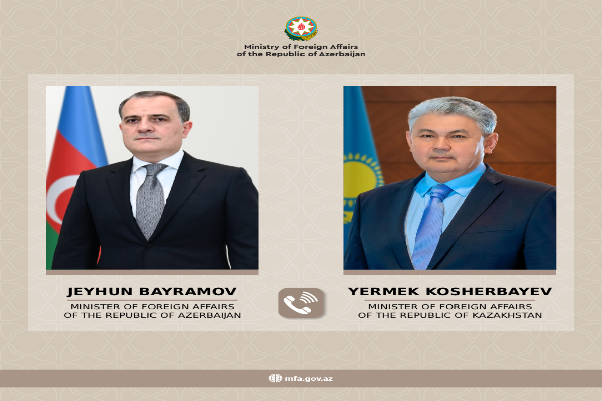 Ceyhun Bayramov Qazaxıstan xarici işlər naziri ilə telefon danışığı aparıb