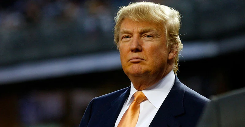 Tramp İrana “qurudan hücum” üçün onlarla danışır