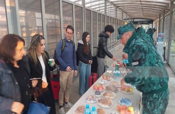 Çin və İtaliya vətəndaşları İrandan Azərbaycan sərhədi ilə təxliyə olunub - FOTO