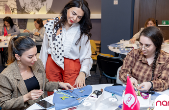 “Nar” 8 Mart münasibətilə xanım jurnalistləri təbrik etdi - FOTO