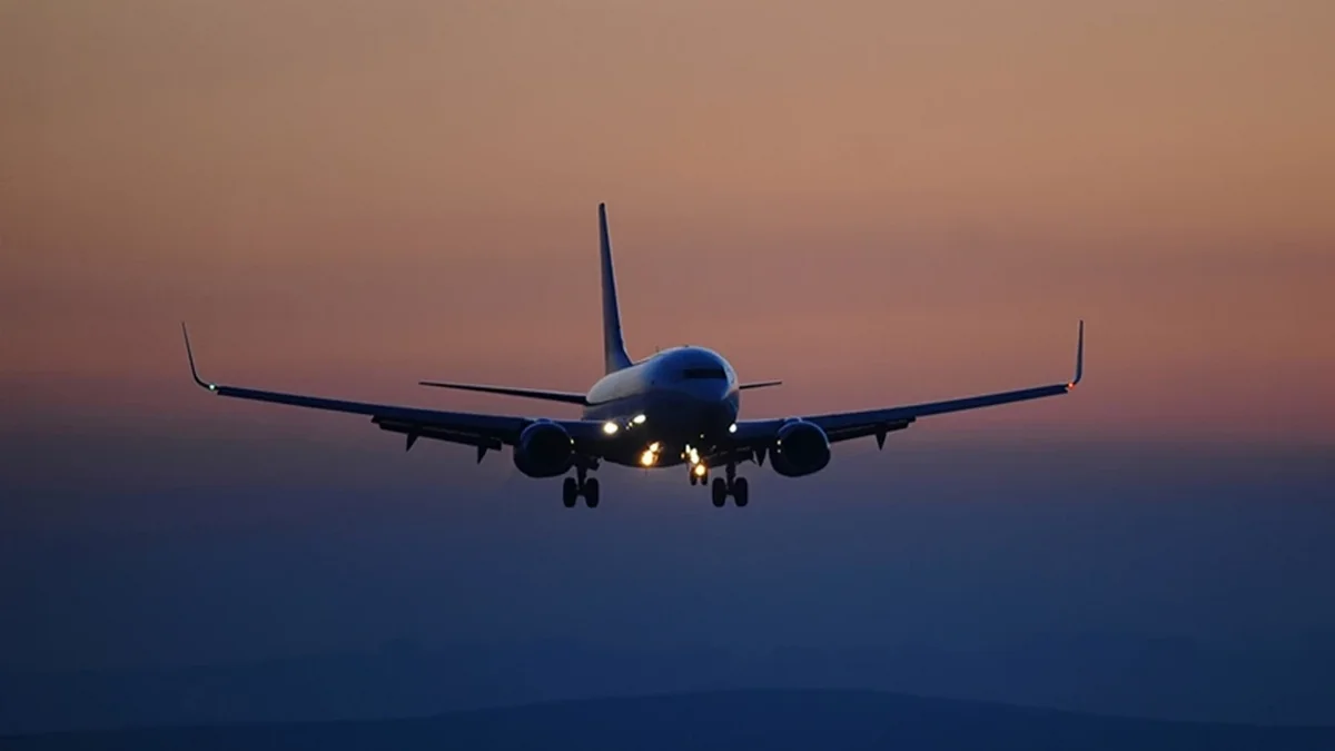 Türkiyə İrana uçuşları dayandırdı