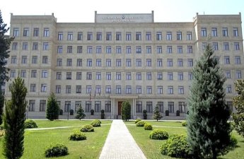 Kərim Vəliyev Belarus və Slovakiya Baş Qərargah rəisləri ilə telefon danışığı aparıb