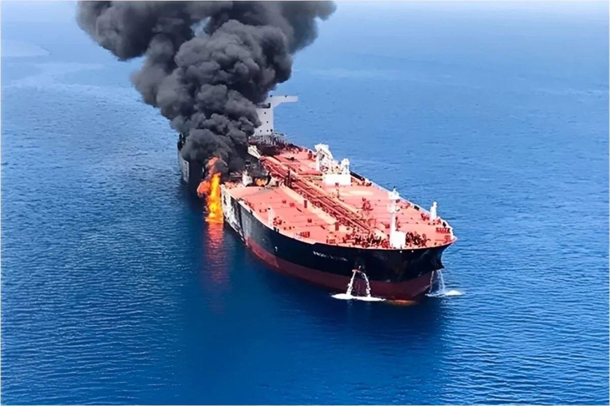 İran ABŞ-nin tankerinə hücum edib