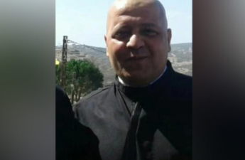 İsrailin hücumları nəticəsində xristian keşiş də öldü...
