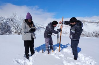 Yüksək dağlıq ərazilərdə qarölçmə işlərinə başlanılıb - FOTO