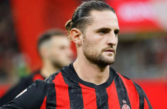 Adrien Rabyo cəzalandığı üçün 