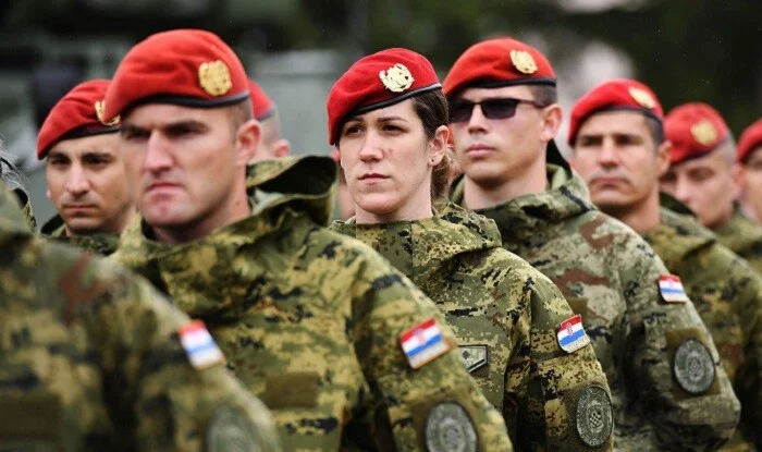 Хорватия возобновила обязательный военный призыв