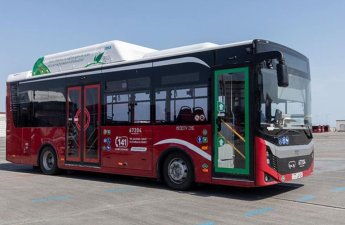 Bakıda bu marşrutun avtobusları yeniləndi - VİDEO