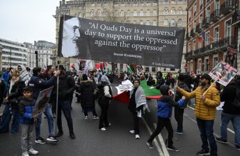 Britaniya polisi Londonda İranı dəstəkləyən yürüşü qadağan edib