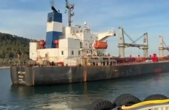 Rusiyadan Misirə gedən yük gəmisi Çanaqqala boğazında saya oturub