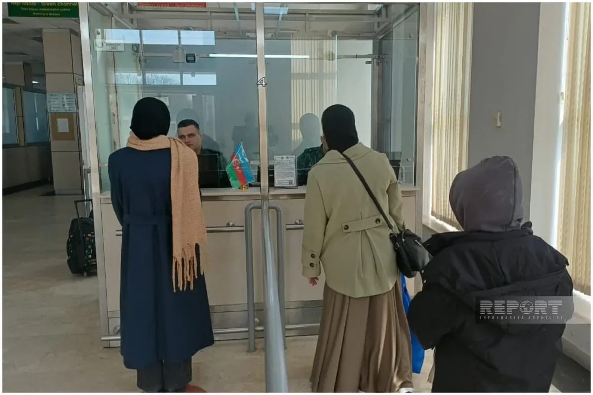 İrandan daha altı nəfər Azərbaycana təxliyə edilib - YENİLƏNİB + FOTO