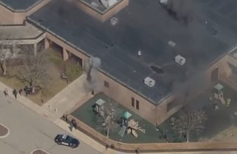 ABŞ-də sinaqoqa terror hücumu olub - VİDEO