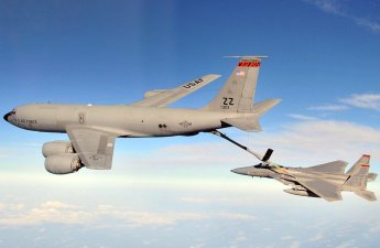 Пентагон сообщил о крушении самолёта-заправщика KC-135 в Ираке