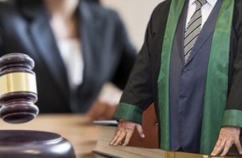 Yeni hakim təyin olunan vəkillər təltif edildi