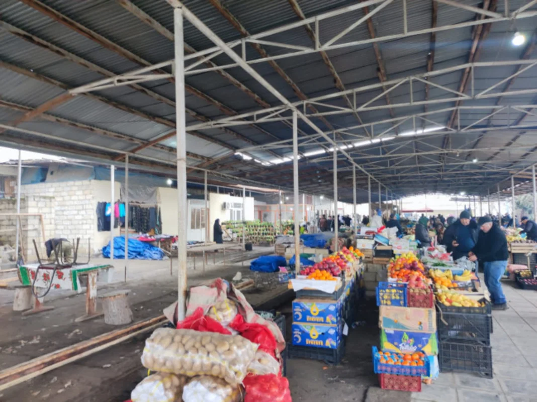 Kürdəmirdə ərzaq bazarında nöqsanlar aşkarlanıb