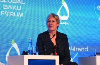 Большинство людей опасается последствий ИИ — бывший вице-председатель Европарламента