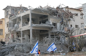 İran KİV: İsrailin polis qərargahı və peyk mərkəzi vurulub