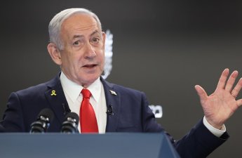 Netanyahu yoxa çıxmadığını, 5 barmağı olduğunu bu video ilə sübut etdi