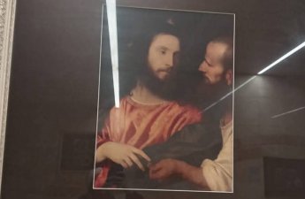 Bakı metrosunda o rəsm narazılıq yaratdı - FOTO