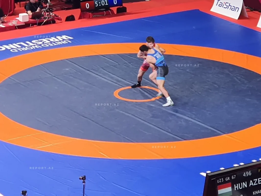 Двое азербайджанских борцов стали бронзовыми призерами чемпионата Европы