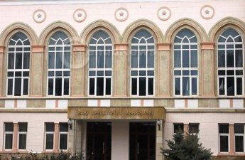 Rektorun qızına qarşı dələduzluq edən şəxs azadlığa buraxıldı