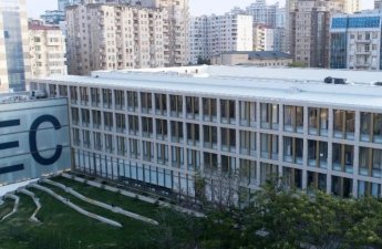 Regionda ilk: UNEC məzunlarına “Qeyri-akademik transkript” veriləcək - FOTO