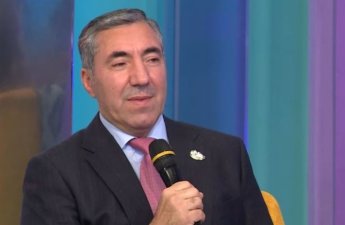 Ehtiram Hüseynov qızlarından danışdı - VİDEO