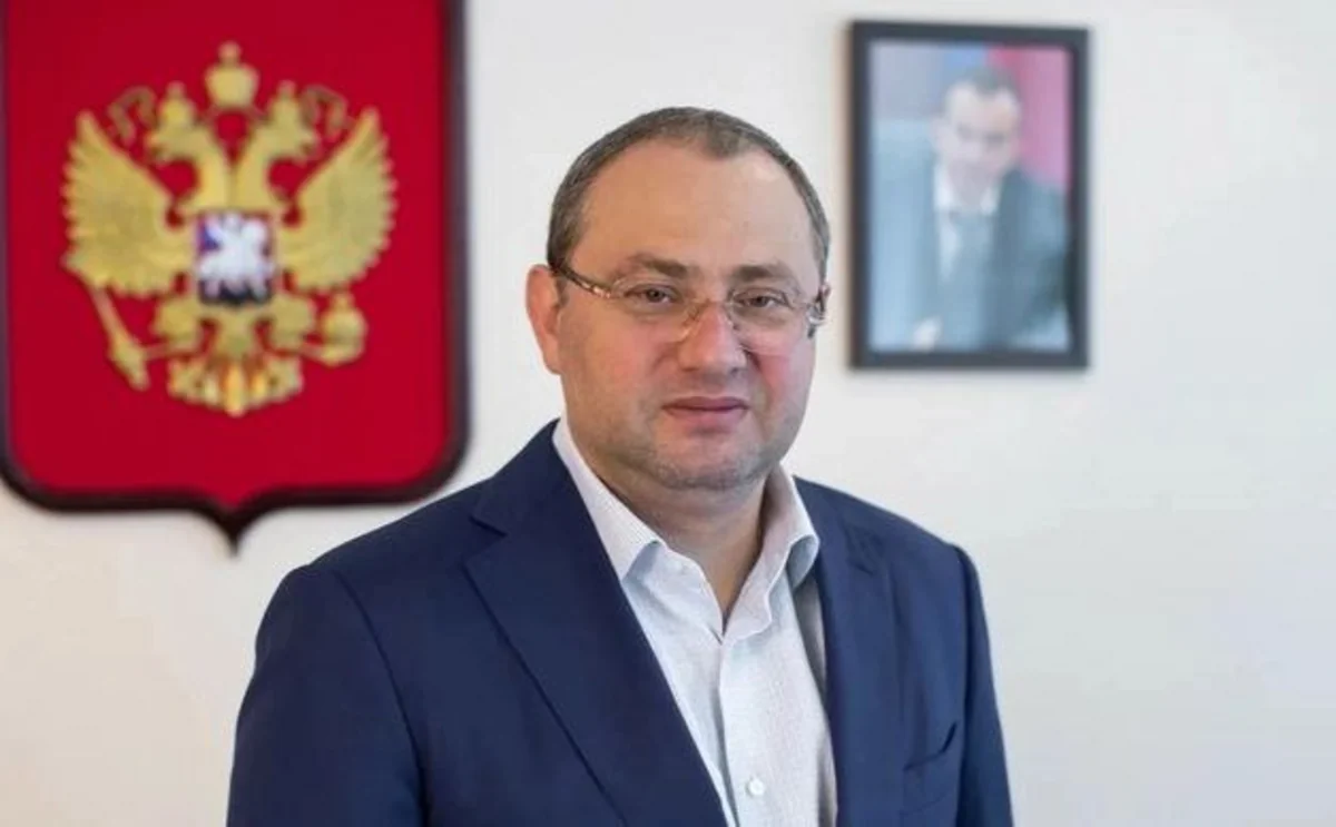 Rusiyada FTX tərəfindən saxlanılan nazirin böyük sərvəti açıqlandı