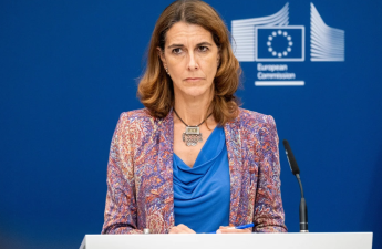 Pinyo: Aİ Ukrayna üçün kreditin tezliklə blokdan çıxarılacağını gözləyir