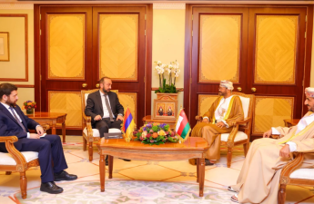 Bədr Əl-Busaidi və Mirzoyan regiondakı eskalasiyanı müzakirə ediblər