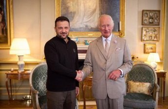 Карл III принял Зеленского