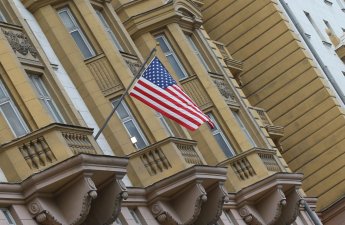 Госдеп США приказал всем посольствам проверить безопасность из-за Ирана