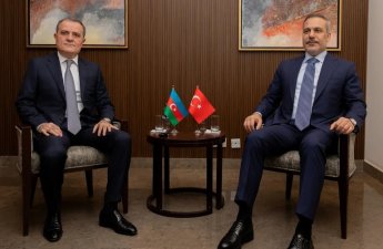 Ceyhun Bayramovla Hakan Fidan regiondakı təhlükəsizlik vəziyyətini müzakirə etdi