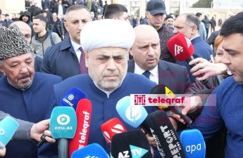 Аллахшукюр Пашазаде примет участие в похоронах Илии II