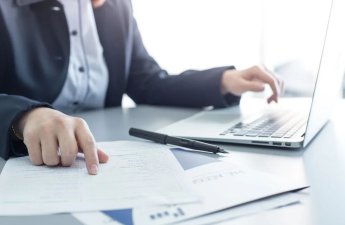 Qəbul olunan dəyişikliklər dövlət aparatında effektivliyin artırılması baxımından strateji əhəmiyyət daşıyır - RƏY