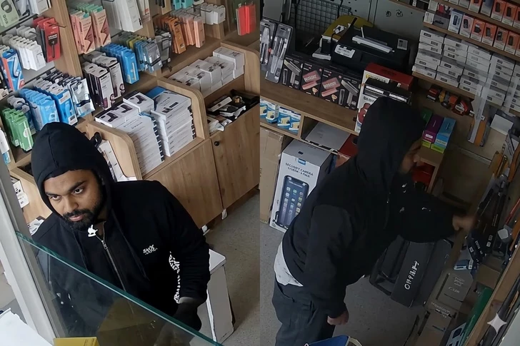 В одном из бакинских поселков неизвестный ограбил магазин телефонов