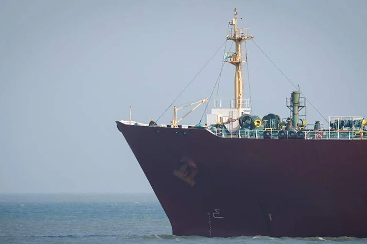 İran Hörmüz boğazından keçid üçün iki milyon dollar ödəniş təyin etdi