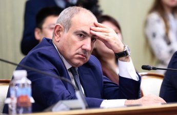 Paşinyan Qarabağdan qaçan həmin qadından ÜZR İSTƏDİ