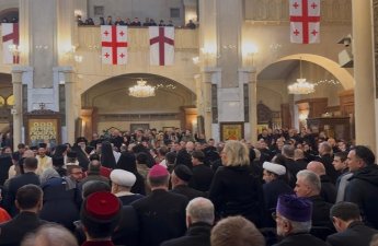 Илия II похоронен, в церемонии приняли участие официальные лица Азербайджана - ОБНОВЛЕНО-ФОТО