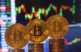 Биткоин рухнул ниже $69 000 на фоне войны