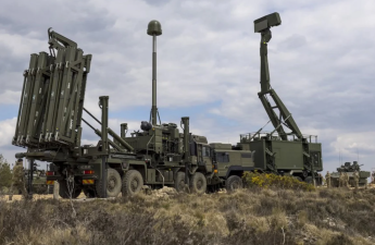 Britaniya İranın hücumlarını dəf etmək üçün tərəfdaşlarını ZRK ilə tədarük edəcək