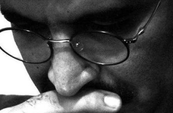 “Təbriz kimi Urmiya da dəhşət dərəcədə bombalanır...- İsrailin məqsədi nəsə başqa şeydir...”-Güneyli araşdırmaçı