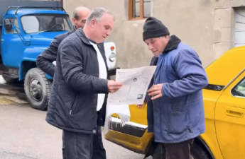 Putinin milyarder desantının partiyasının seçki təbliğatçıları Laçınla sərhədə gəldi...-FOTO