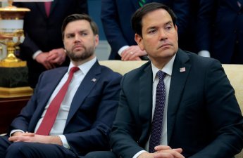 Трамп заявил об участии Вэнса Рубио и Уиткоффа в консультациях с Ираном