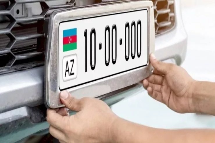 Avtomobil nömrələrini oğurlayıb sahibindən pul istəyən TUTULDU - FOTO/VİDEO