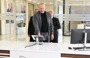 İlham Əliyev “Abşeron” Batareya Enerji Saxlanc Mərkəzinin açılışında iştirak edib - FOTO